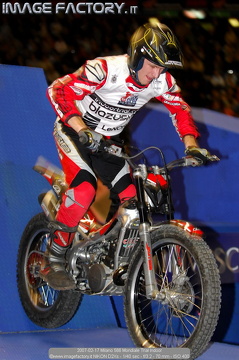 2007-02-17 Milano 566 Mondiale Trial Indoor